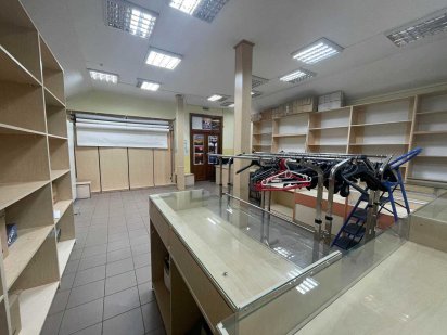 Продаж приміщення. Магазин-склад, офіси Житомир