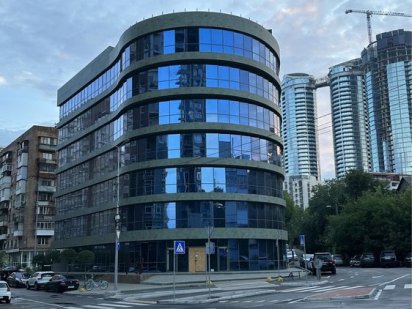 Продаж ОСЗ на Філатова 5. Фасад, центр. Печерськ. Київ