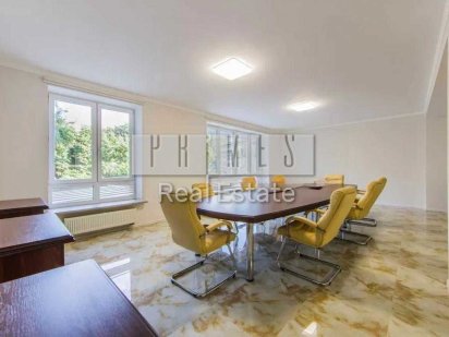 Продаж Офіс 140м2, ЖК Липська вежа, вул. Інститутська, 18 Київ