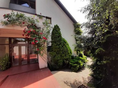 Продам під комерцію, 963 кв.м ж/м Перемога Днепр