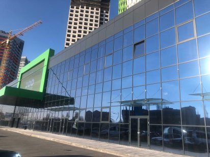 Продаж приміщення з орендатором в ЖК Олімпік Парк Київ