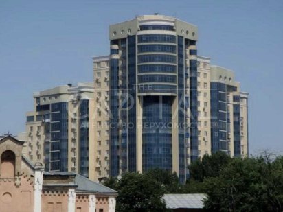 Печерськ. Приміщення під ремонт 188м2. вул. Князів Острозьких  46/2 Київ