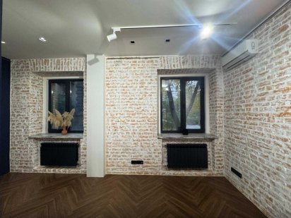 Хрещатик,  52м2 вул. Прорізна ! Оренда офісу, дизайнерський ремонт ! Київ