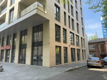 Продажа помещения на красной линии Дніпро