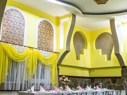 действующее кафе + сауна (обмен)