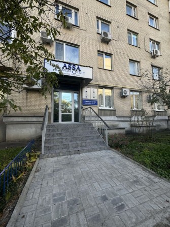 Продаж фасадного приміщення 285 м2, Вул. Ахматової, Позняки,Осокорки - фото 1