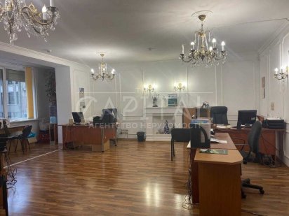 Продаж офісу, Печерськ, вул. Дмитрівська, Центр Киев