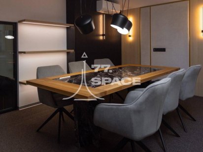 Продаж офісного приміщення 170м2, вул. Мирного Панаса Київ