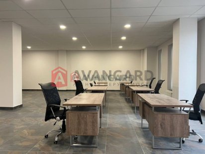 Продам коммерцию с ремонтом 118м2 в БЦ Комфорт Сити (Comfort City) Днепр