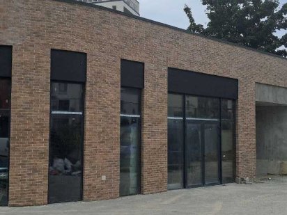 Продаж комерційного приміщення  під сквош вул. Пасічна в сучасному ЖК Львів