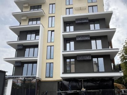 Продаж фасадного комерційного приміщення  по вул.Окружна Львів