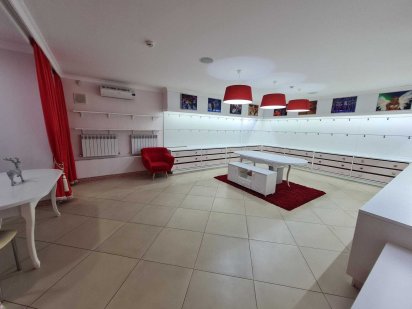 Продаж приміщення 101.6 м.кв. Межигірська 25 Поділ Без% Київ