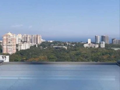 Продам! Срочно! 180 метров Крутой  офис возле  парка Победы! 