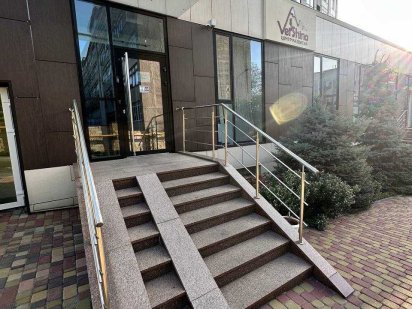 Продам нежитлове/комерційне приміщення 261,4 м2 в ЖК ПАНОРАМА Дніпро