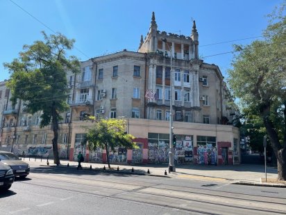 Коммерческое помещение 490м² в центре города 