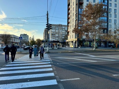 Пр.Героїв України/зуп.Шкільна 290 кв.м фасад ціна 80 000 у.о. Миколаїв