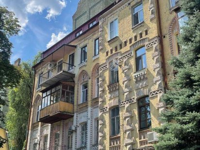 Продаж комер. приміщення Євгена Чикаленко (Пушкінська) 32 б , 130 м² Київ