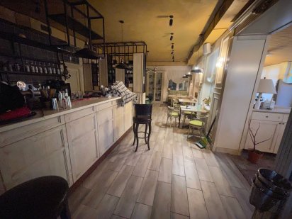 Центр ресторан 100 кВ.м. есть летняя площадка цена 20000 грн/мес Миколаїв