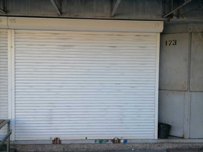 Кіоск на ринку - гарний початок бізнесу і робоче місце.