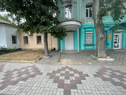 Офисное помещение, фасад, Адмирала Макарова - Рюмина Миколаїв