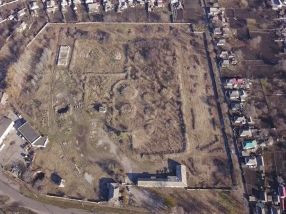 Бізнес, земля, залізнична колія Дніпро