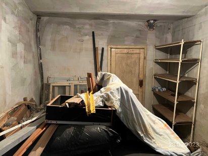 Нежитлове приміщення 17.6 кв м, вул. Грушевського М., 15 Львів