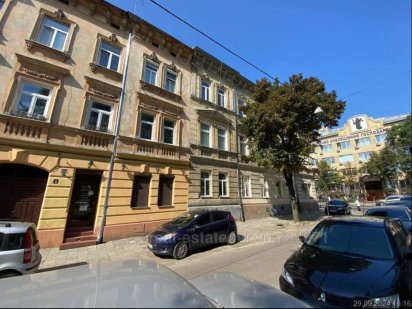 Продаж комерційної нерухомості по вулиці Сковороди Львів