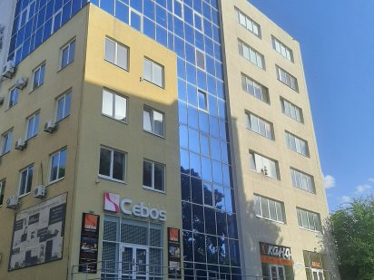 Продам помещение пр.Поля низ Медтехника Дніпро