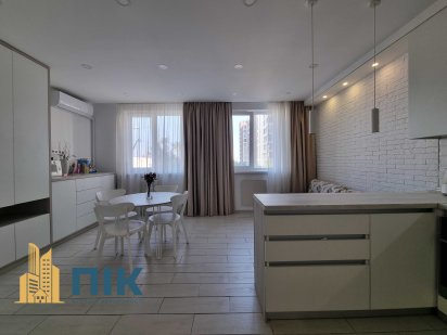 Без% 1 комн. под офис, 38 м2 Київ