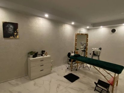 Продам СВОЙ салон красоты. Действующий 