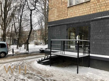 Продаж Приміщення Фасад, Комерція 50m², Чоколівський 29, Радіоринок Київ