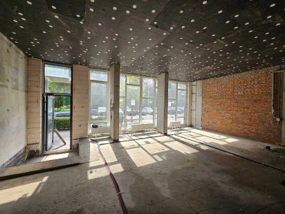 Продаж фасадного приміщення в ЖК Республіка, Теремківська 4а Киев