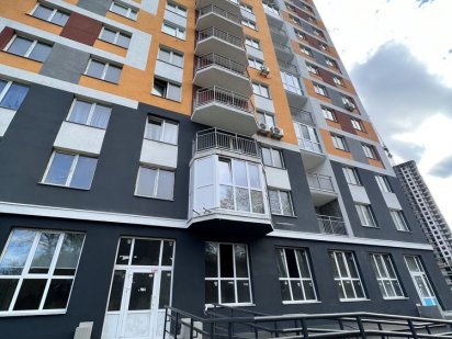 Продам комерційне приміщення 100м2 в “Orange city” Голосіівський р-н Киев