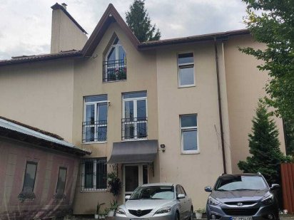 Продаж 3-и поверхової офісної будівлі у Личаківському районі Львів