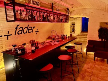 Без комісії! Продам приміщення по вул.Князя Романа, центр Львів