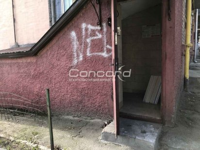 Комерційне приміщення. Академіка Навашина вул., 9 Київ