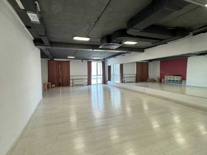 Продаж комерційного приміщення з (орендарем)  Танцювальна студія Львів