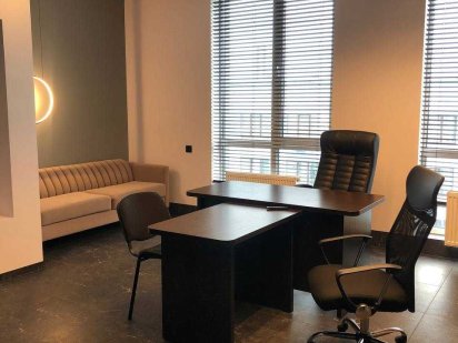 Продаж офісу в БЦ на Осокорках Київ