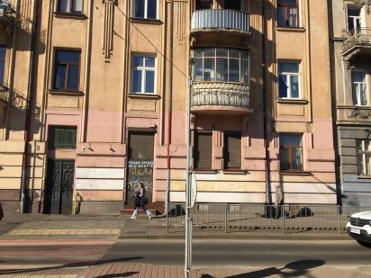 Продаж приміщення 98,7м2 в м. Львів, вул. Сахарова. Торг Львів