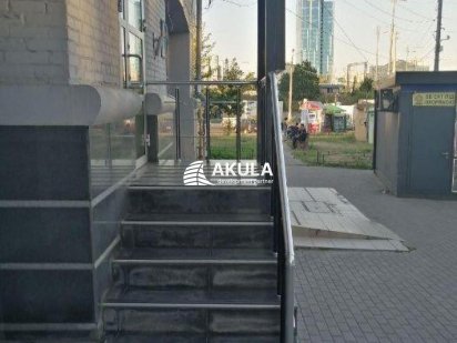 Продаж Магазин Липківського 8, 17кв.м. Київ