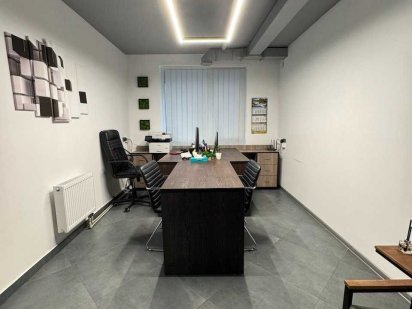 Продаж комерційного приміщення з готовим (бізнесом) Аудит Львів