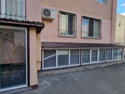 Продам коммерческое помещение, цоколь