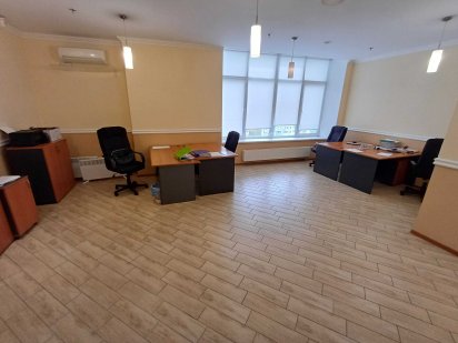 Без Комісії продаж офісу в БЦ Осокорки Київ