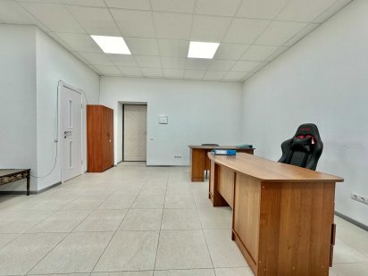 Продаж приміщення з новим ремонтом. Мінімальне оформлення Буча