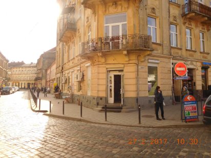 Нежитлове приміщення 95.5 кв м, вул. Раппапорта Я., 1 Львів