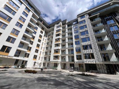 БЕЗ КОМІСІЇ ПРОДАЖ КОМЕРЦІЇ по вул. Карманського ЖК Гіацинт Львів