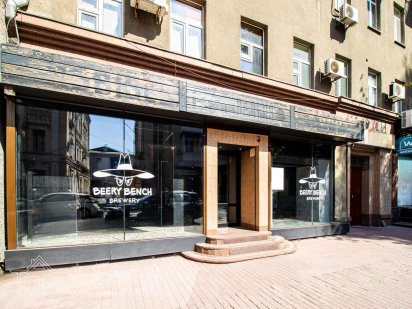 Продам помещение под магазин на ул. Ярослава Мудрого 37. Пушкинская Харьков