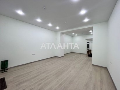 Коммерческое помещение на Александровском проспекте 