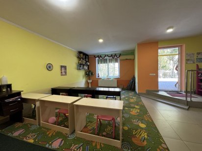 Продаж приміщення з ремонтом по вул.Джона Ленона Львов