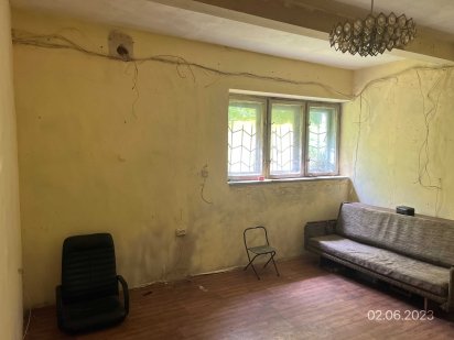 Нежитлові приміщення 35 кв. м, вул. Гладишевського Є., 10 Львів